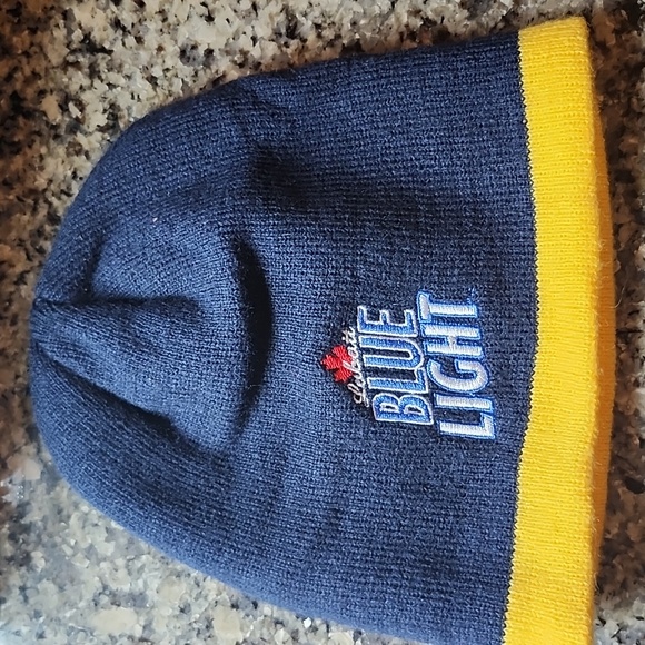 Sabres Labatt Blue Light Beanie - Picture 4 of 9